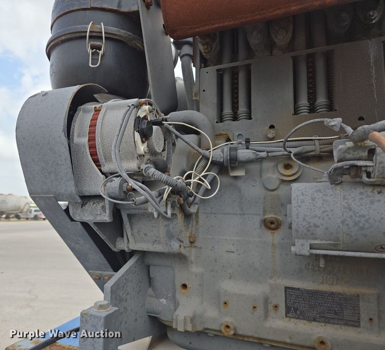 image for item DT4790 2013 Behnke Enterprise Doyle fertilizer tender trailer