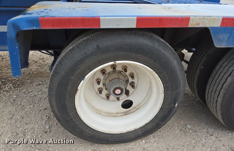 image for item DT4790 2013 Behnke Enterprise Doyle fertilizer tender trailer