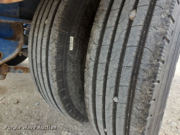 image for item DT4790 2013 Behnke Enterprise Doyle fertilizer tender trailer