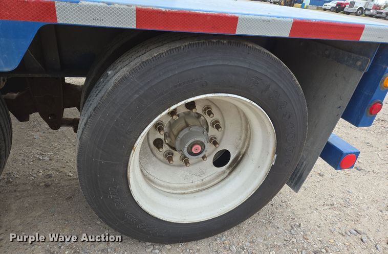 image for item DT4790 2013 Behnke Enterprise Doyle fertilizer tender trailer