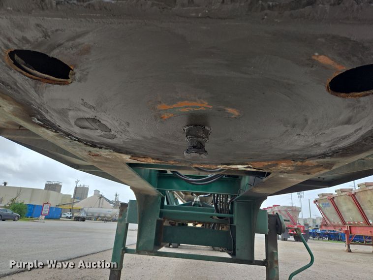 image for item DT4791 2013 Behnke Enterprises Doyle fertilizer tender trailer