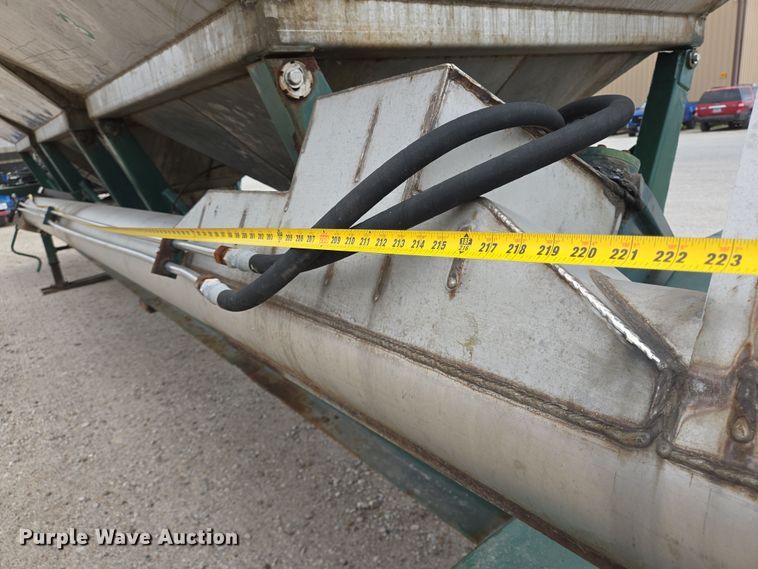 image for item DT4791 2013 Behnke Enterprises Doyle fertilizer tender trailer