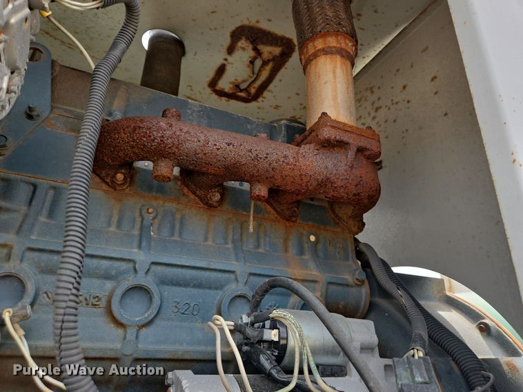 image for item DT4791 2013 Behnke Enterprises Doyle fertilizer tender trailer