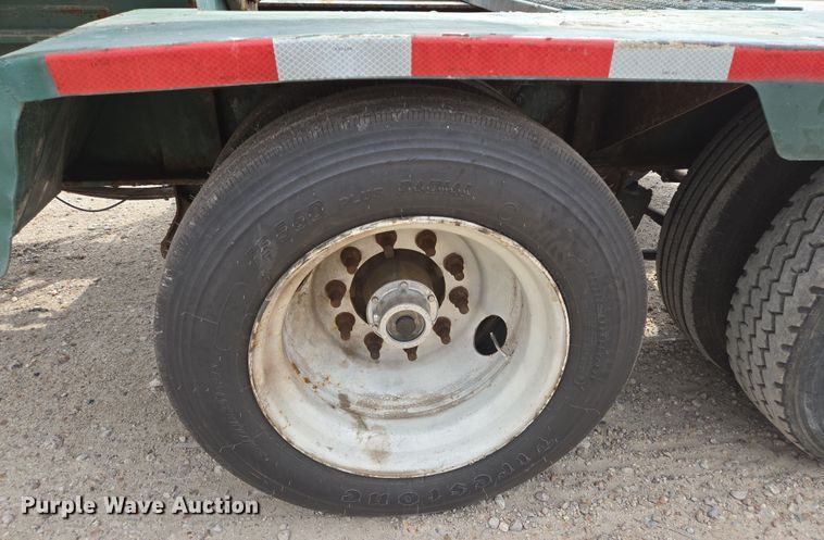 image for item DT4791 2013 Behnke Enterprises Doyle fertilizer tender trailer