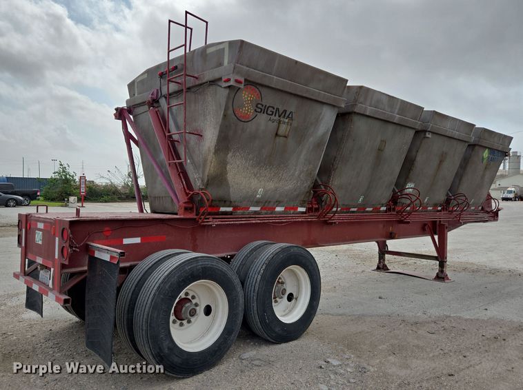 image for item DT4792 1969 Killebrew fertilizer tender trailer