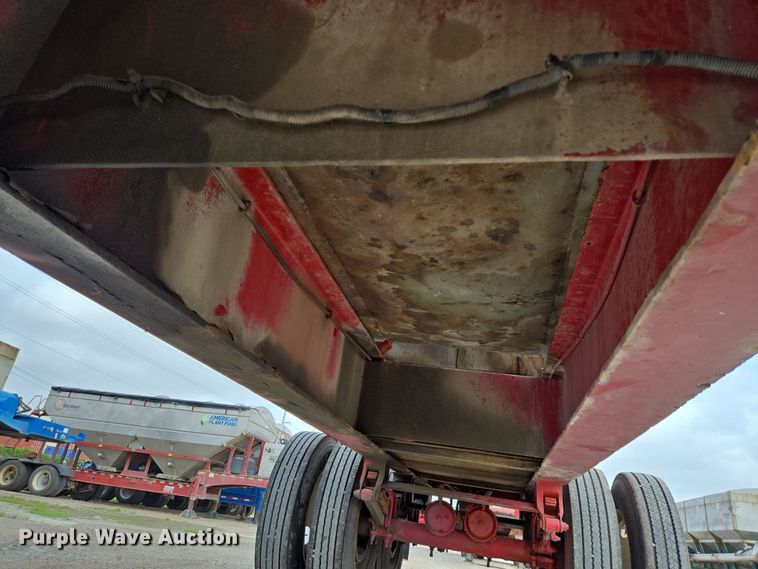 image for item DT4792 1969 Killebrew fertilizer tender trailer