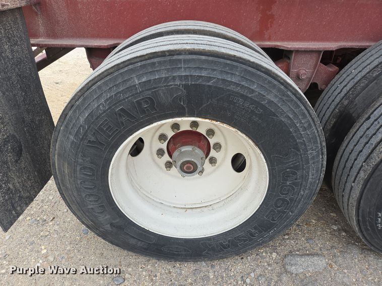 image for item DT4792 1969 Killebrew fertilizer tender trailer