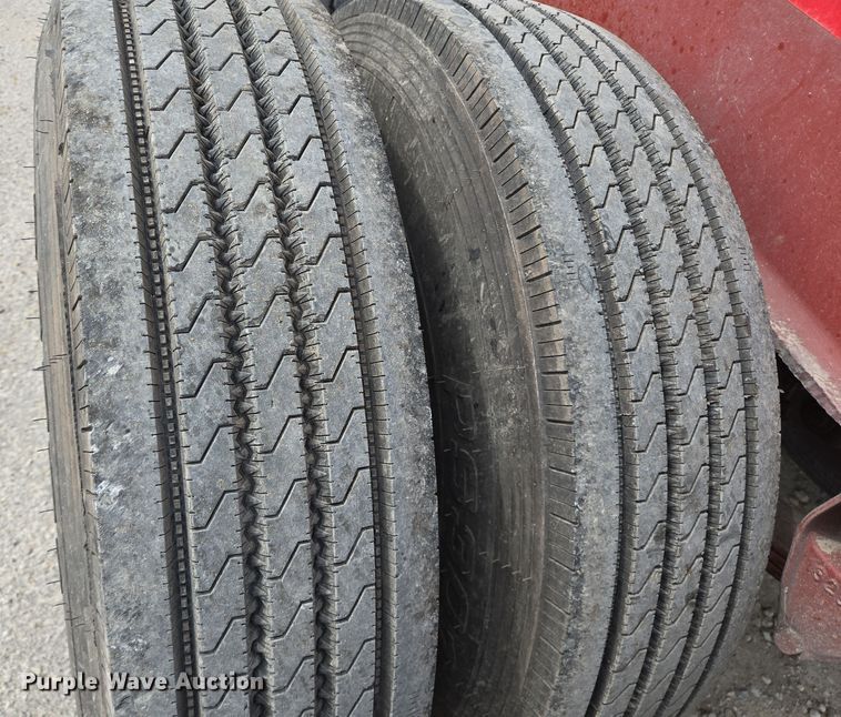 image for item DT4792 1969 Killebrew fertilizer tender trailer