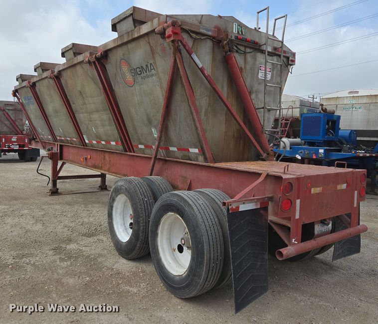 image for item DT4793 1974 Killebrew fertilizer tender trailer