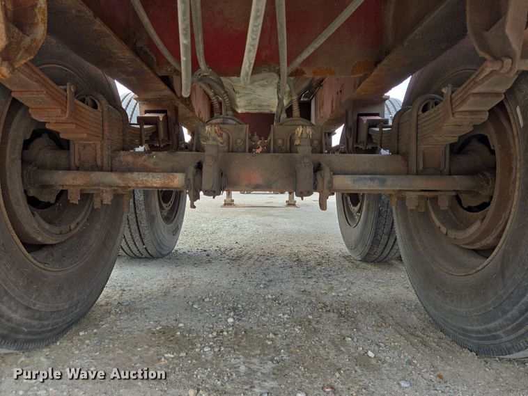 image for item DT4793 1974 Killebrew fertilizer tender trailer