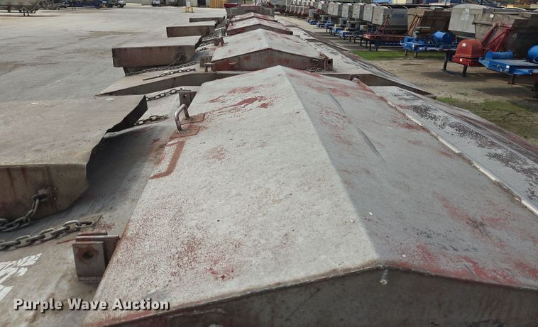 image for item DT4793 1974 Killebrew fertilizer tender trailer