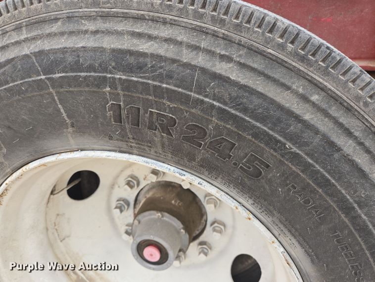 image for item DT4793 1974 Killebrew fertilizer tender trailer