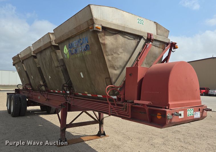image for item DT4794 1980 Killebrew fertilizer tender trailer