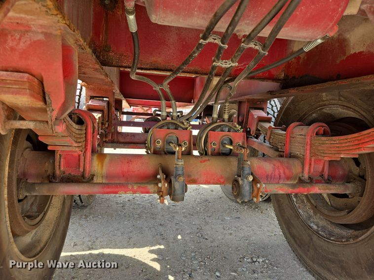 image for item DT4794 1980 Killebrew fertilizer tender trailer