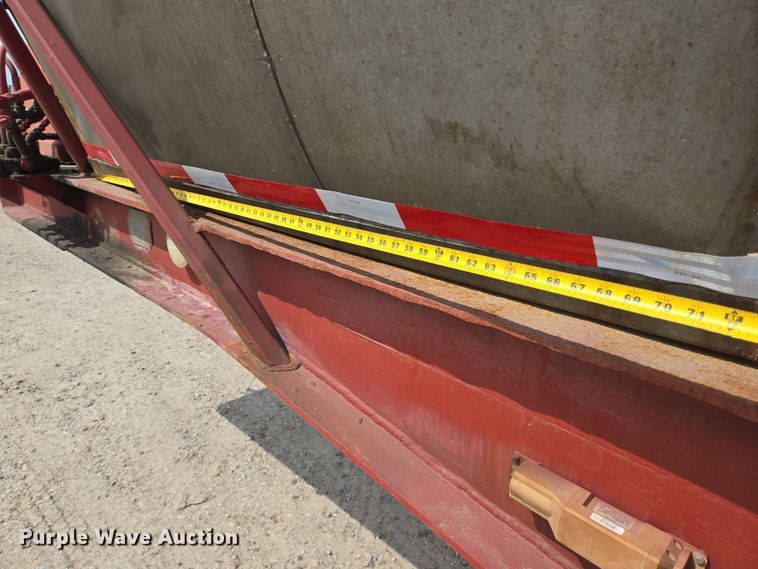 image for item DT4794 1980 Killebrew fertilizer tender trailer