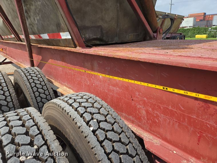 image for item DT4794 1980 Killebrew fertilizer tender trailer