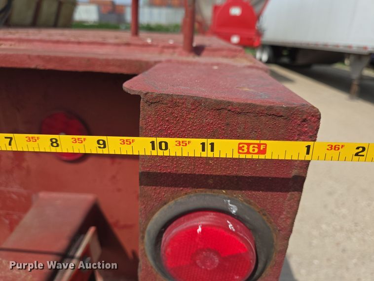 image for item DT4794 1980 Killebrew fertilizer tender trailer