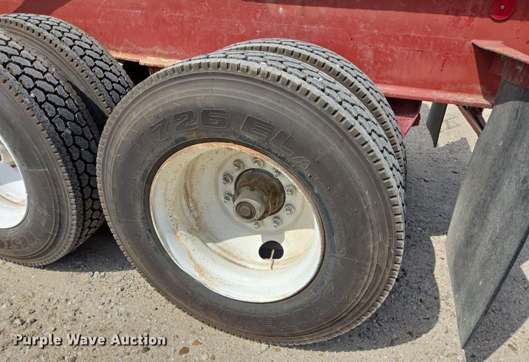 image for item DT4794 1980 Killebrew fertilizer tender trailer