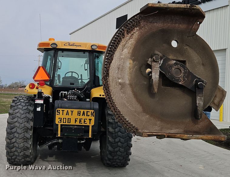 image for item DT7705 2004 Challenger MT525B MFWD tractor