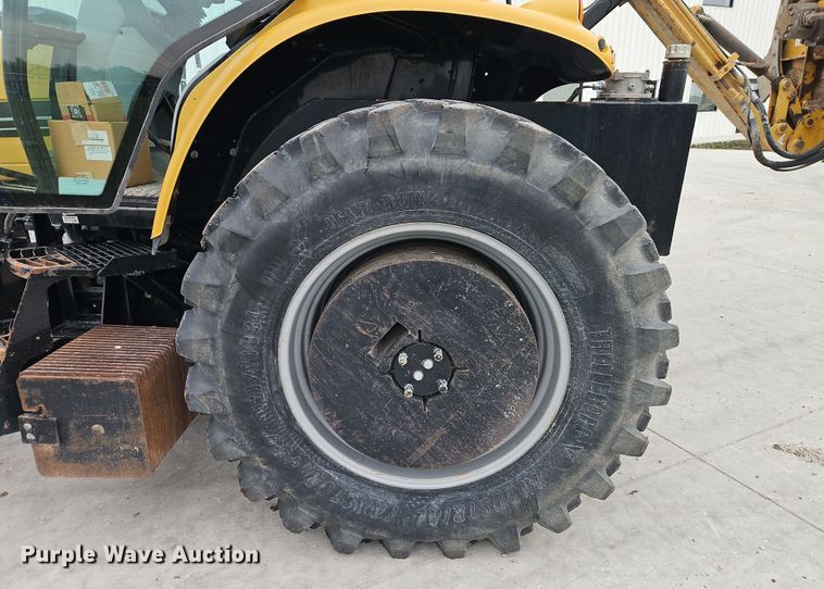 image for item DT7705 2004 Challenger MT525B MFWD tractor