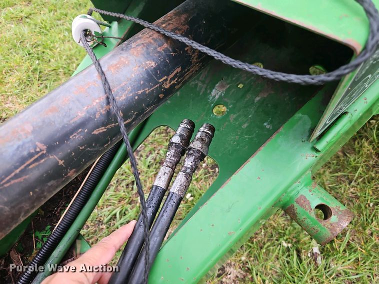 image for item DT7742 1995 John Deere 535 round baler