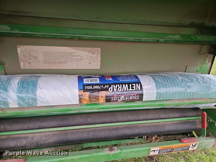 image for item DT7742 1995 John Deere 535 round baler