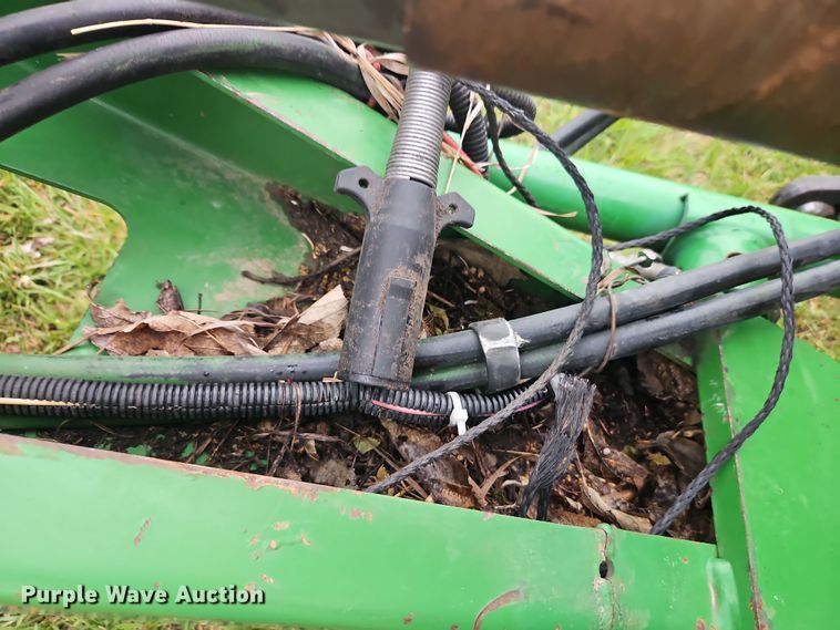 image for item DT7742 1995 John Deere 535 round baler