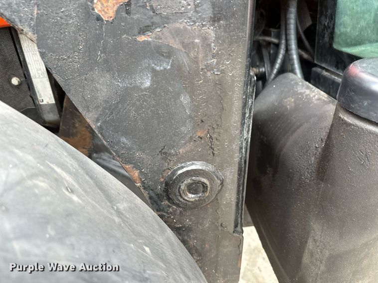 image for item DV0742 1998 Agco Allis  8765 MFWD tractor