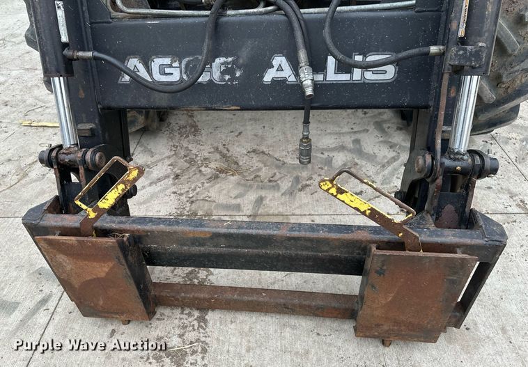 image for item DV0742 1998 Agco Allis  8765 MFWD tractor