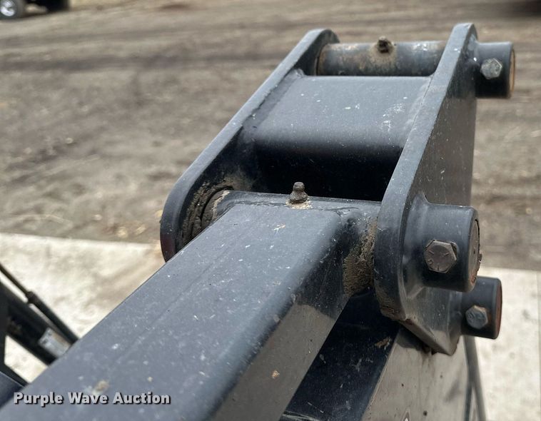 image for item DV0742 1998 Agco Allis  8765 MFWD tractor