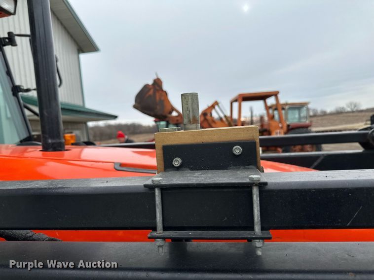 image for item DV0742 1998 Agco Allis  8765 MFWD tractor