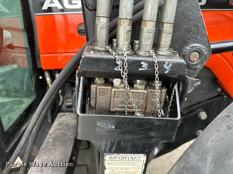 image for item DV0742 1998 Agco Allis  8765 MFWD tractor