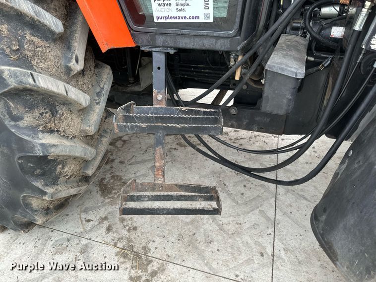 image for item DV0742 1998 Agco Allis  8765 MFWD tractor