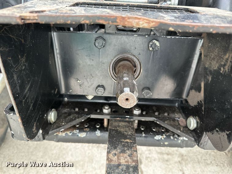 image for item DV0742 1998 Agco Allis  8765 MFWD tractor