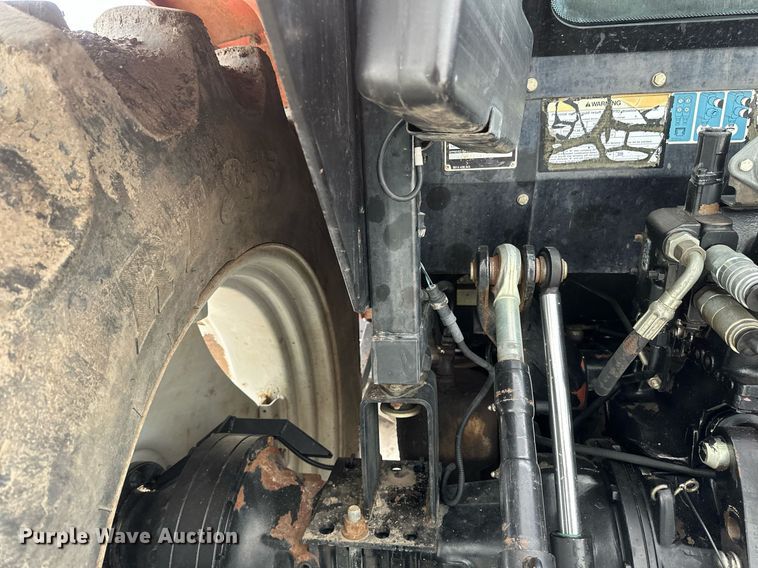 image for item DV0742 1998 Agco Allis  8765 MFWD tractor