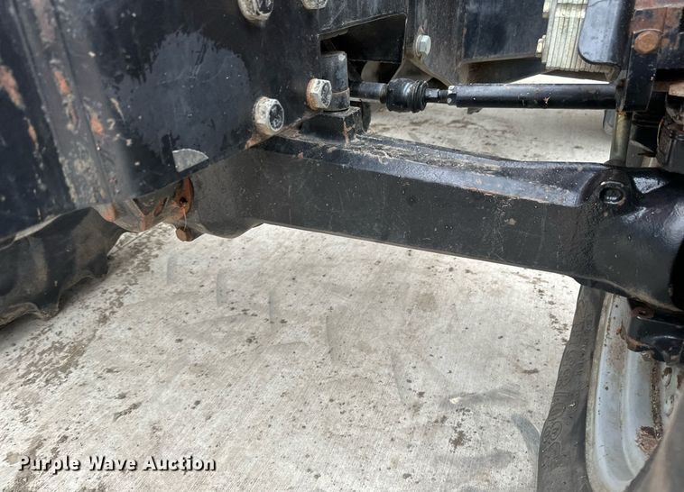 image for item DV0742 1998 Agco Allis  8765 MFWD tractor