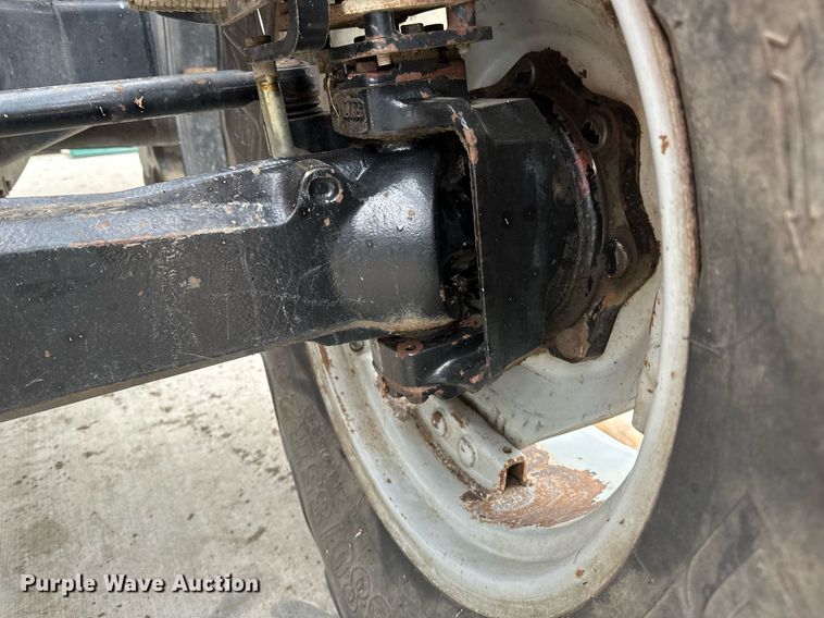 image for item DV0742 1998 Agco Allis  8765 MFWD tractor