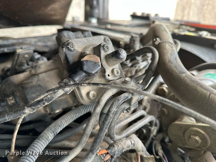 image for item DV0742 1998 Agco Allis  8765 MFWD tractor