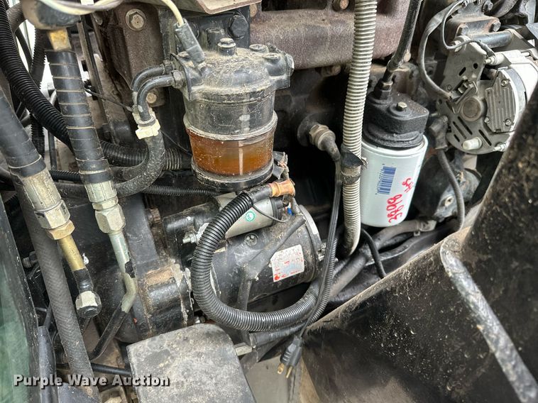 image for item DV0742 1998 Agco Allis  8765 MFWD tractor