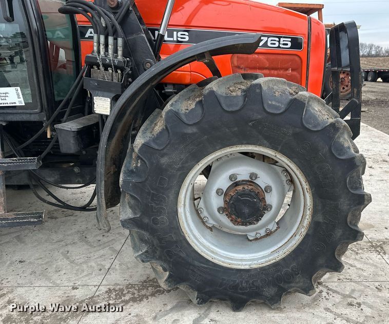 image for item DV0742 1998 Agco Allis  8765 MFWD tractor