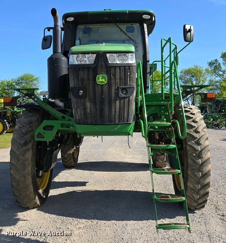 image for item DW1903 2019 John Deere R4045 spreader