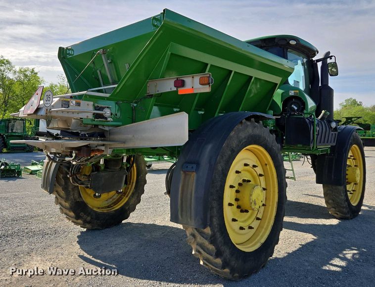 image for item DW1903 2019 John Deere R4045 spreader