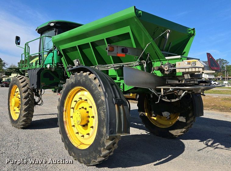 image for item DW1903 2019 John Deere R4045 spreader