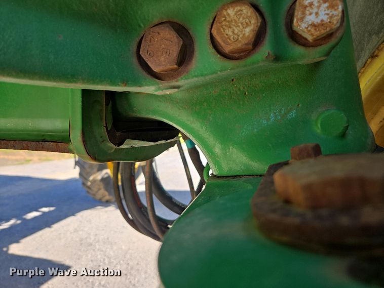 image for item DW1903 2019 John Deere R4045 spreader
