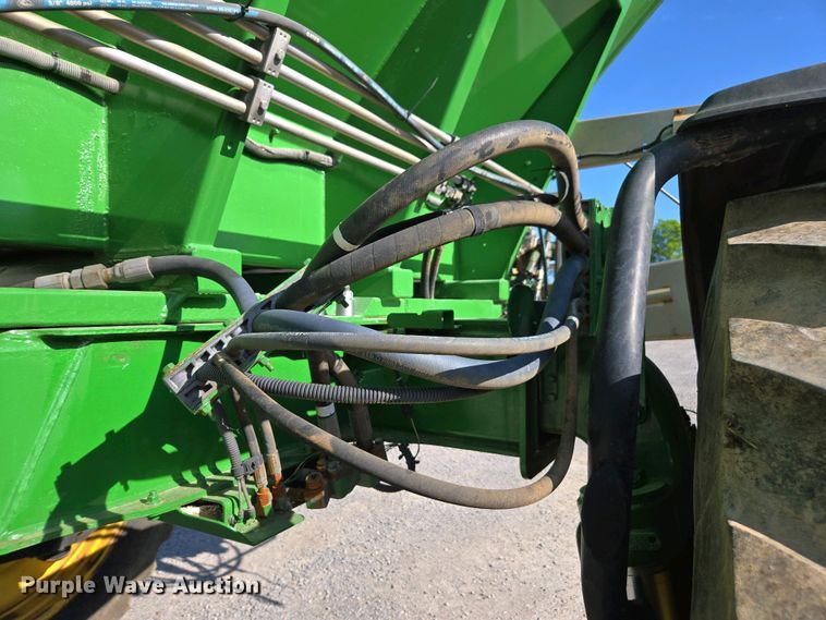 image for item DW1903 2019 John Deere R4045 spreader