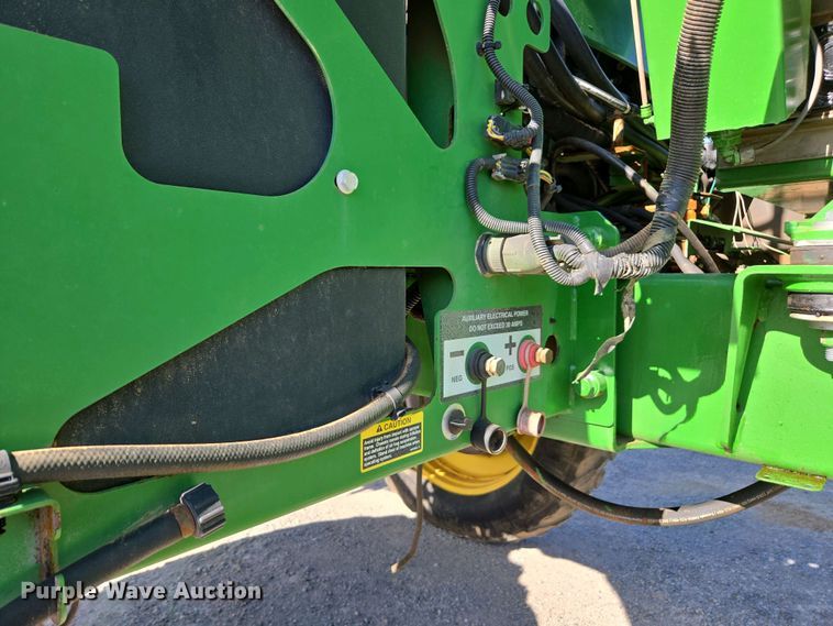 image for item DW1903 2019 John Deere R4045 spreader