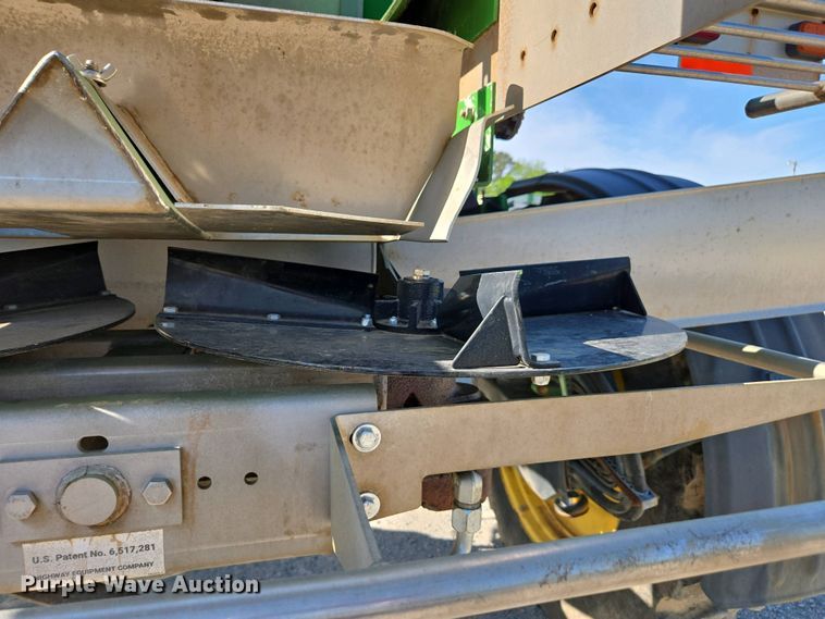 image for item DW1903 2019 John Deere R4045 spreader