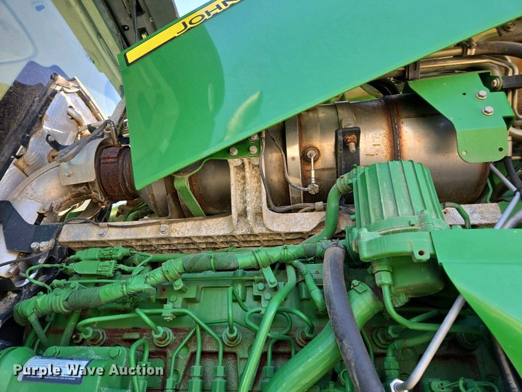 image for item DW1903 2019 John Deere R4045 spreader