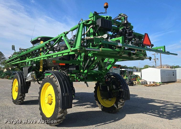 image for item DW1904 2021 John Deere R4038 sprayer