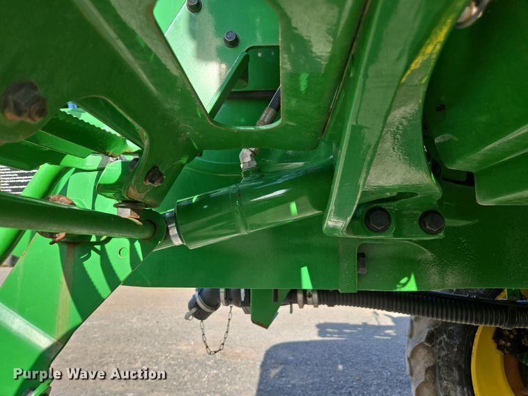 image for item DW1904 2021 John Deere R4038 sprayer